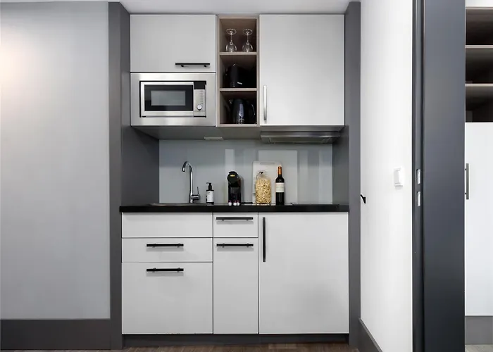 Smartments Frankfurt City-ost 호텔 *