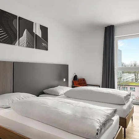 Smartments Frankfurt City-ost 4* Франкфурт-на-Майне